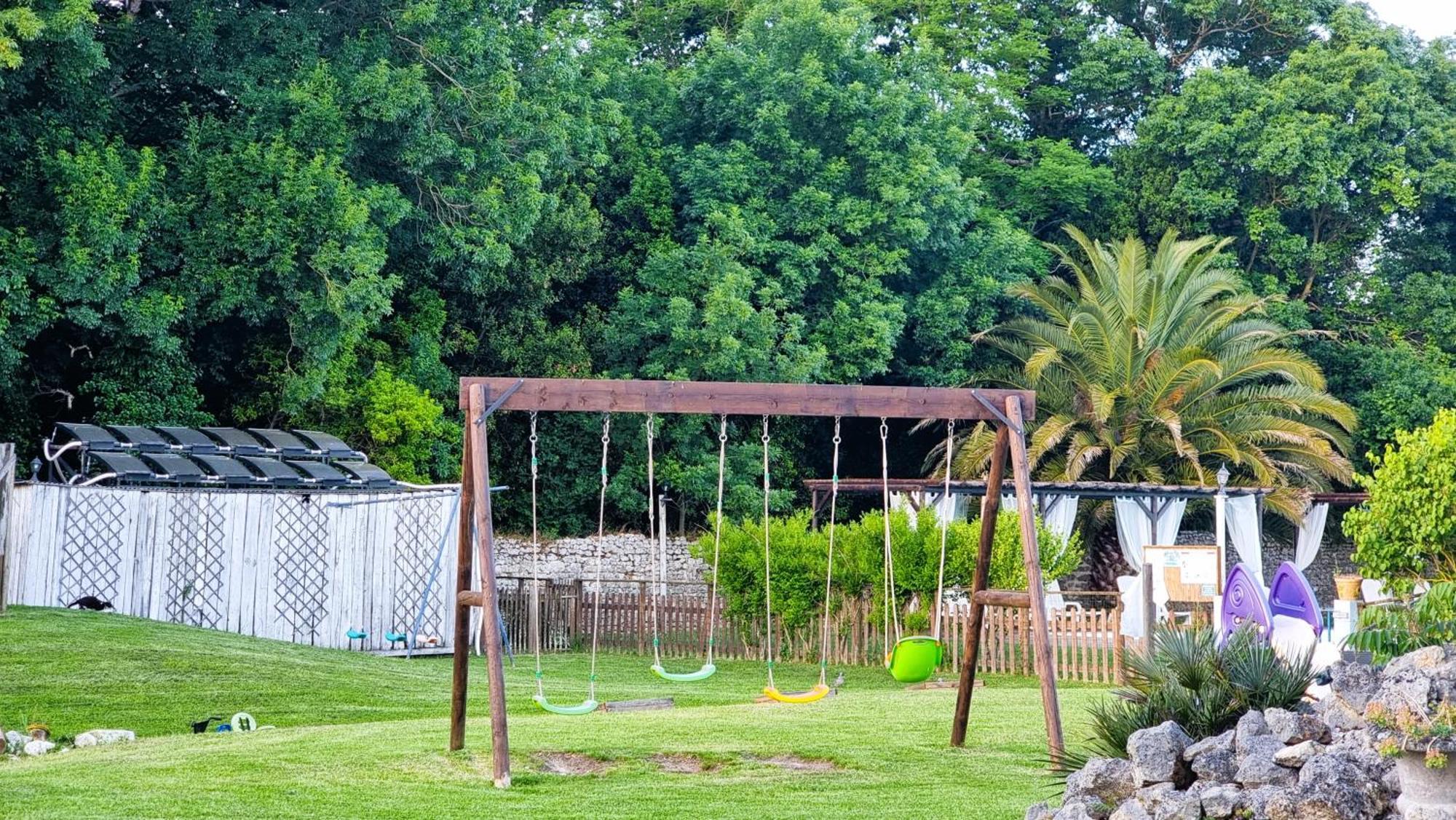 Domaine De Rochebonne Villa Saint-Just-Luzac Exterior photo